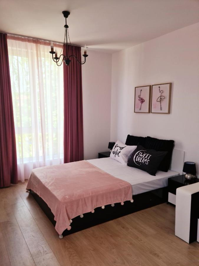 Rose Studio Apartment Burgas Ngoại thất bức ảnh